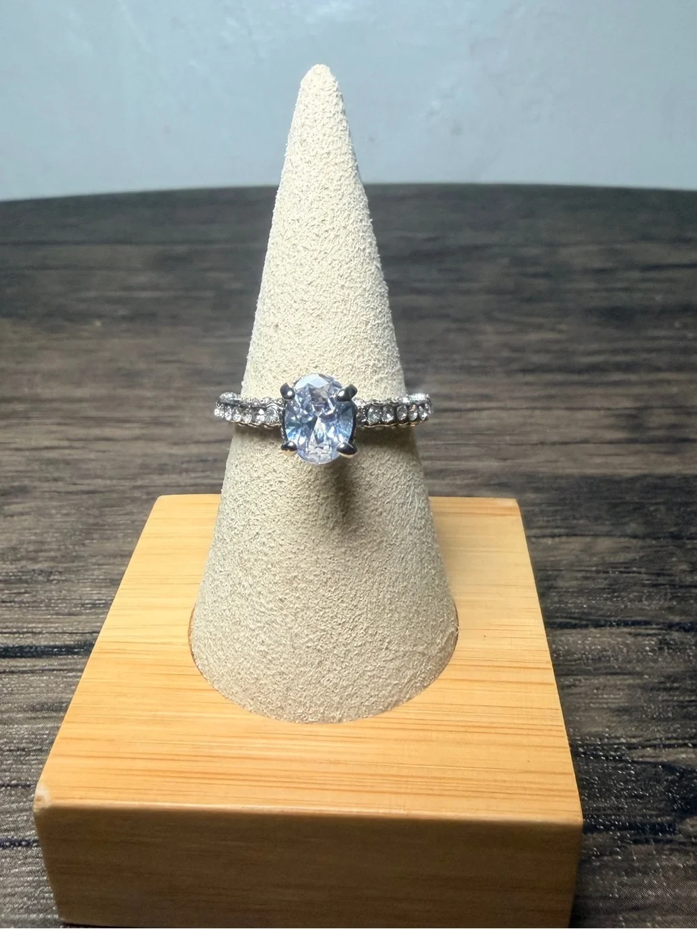 N/A elegant silver