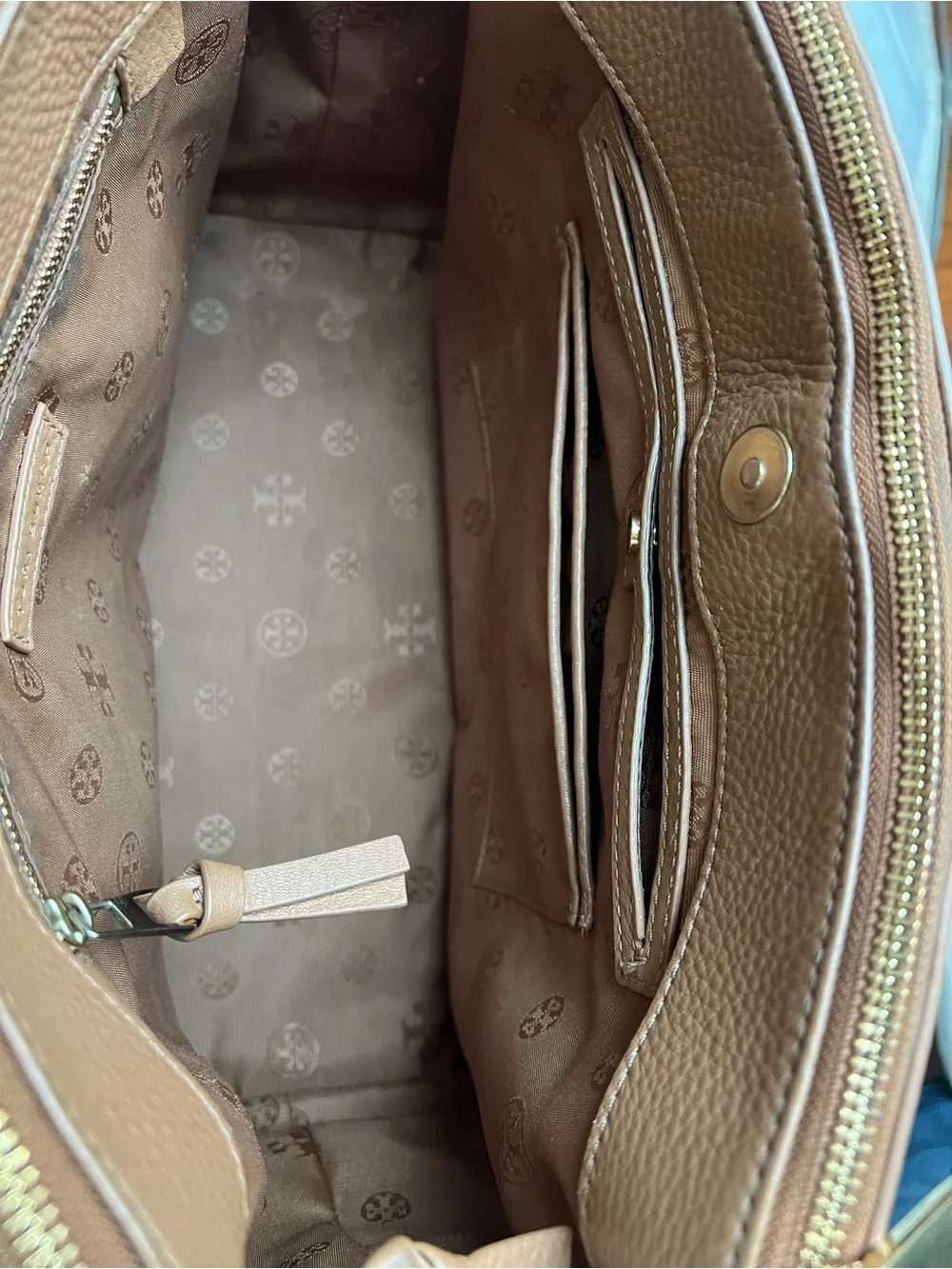 Tory Burch tory burch