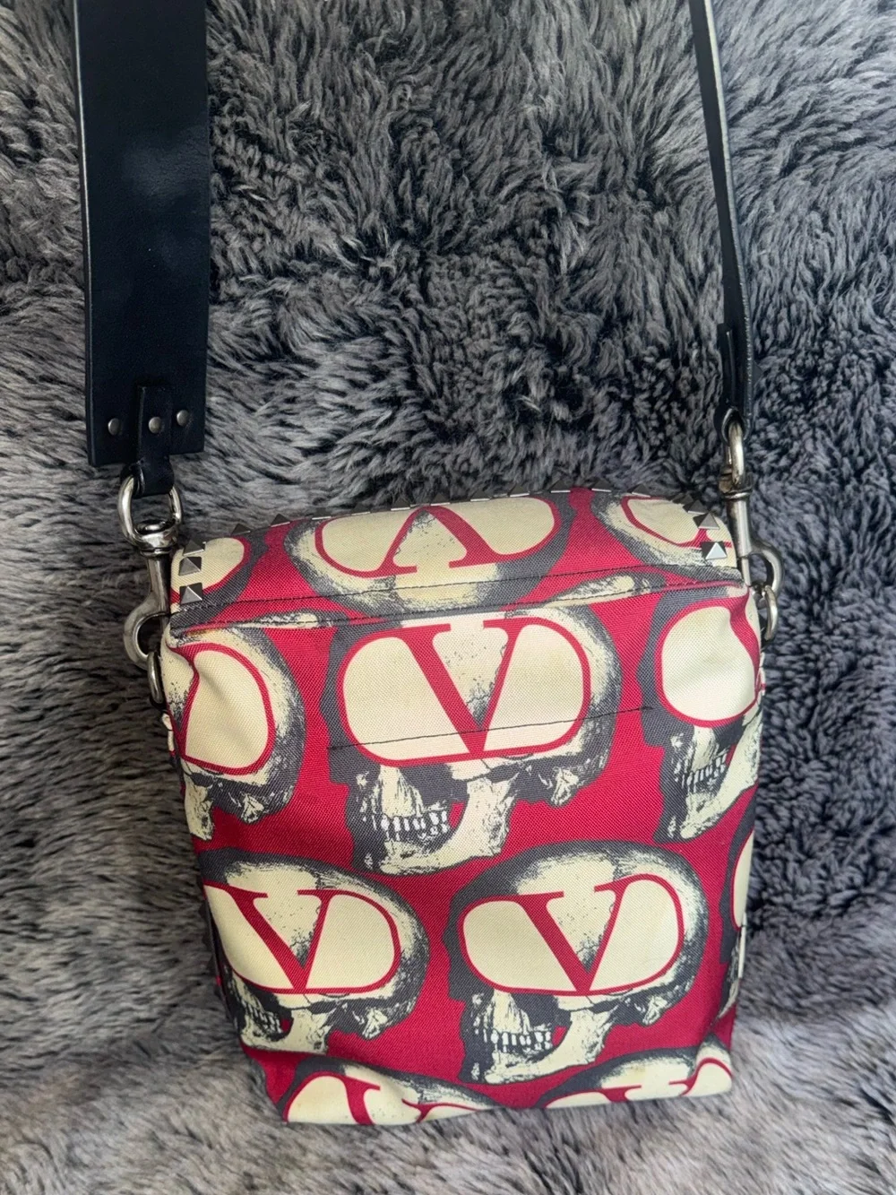 Valentino garavani crossbody