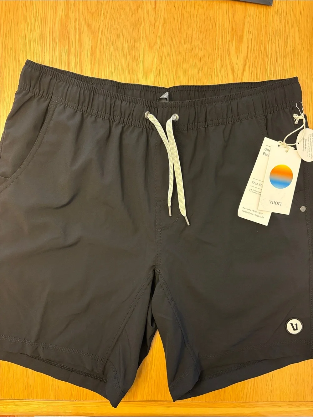 Vuori Men's Black Kore Short with Contrast Drawstring XL