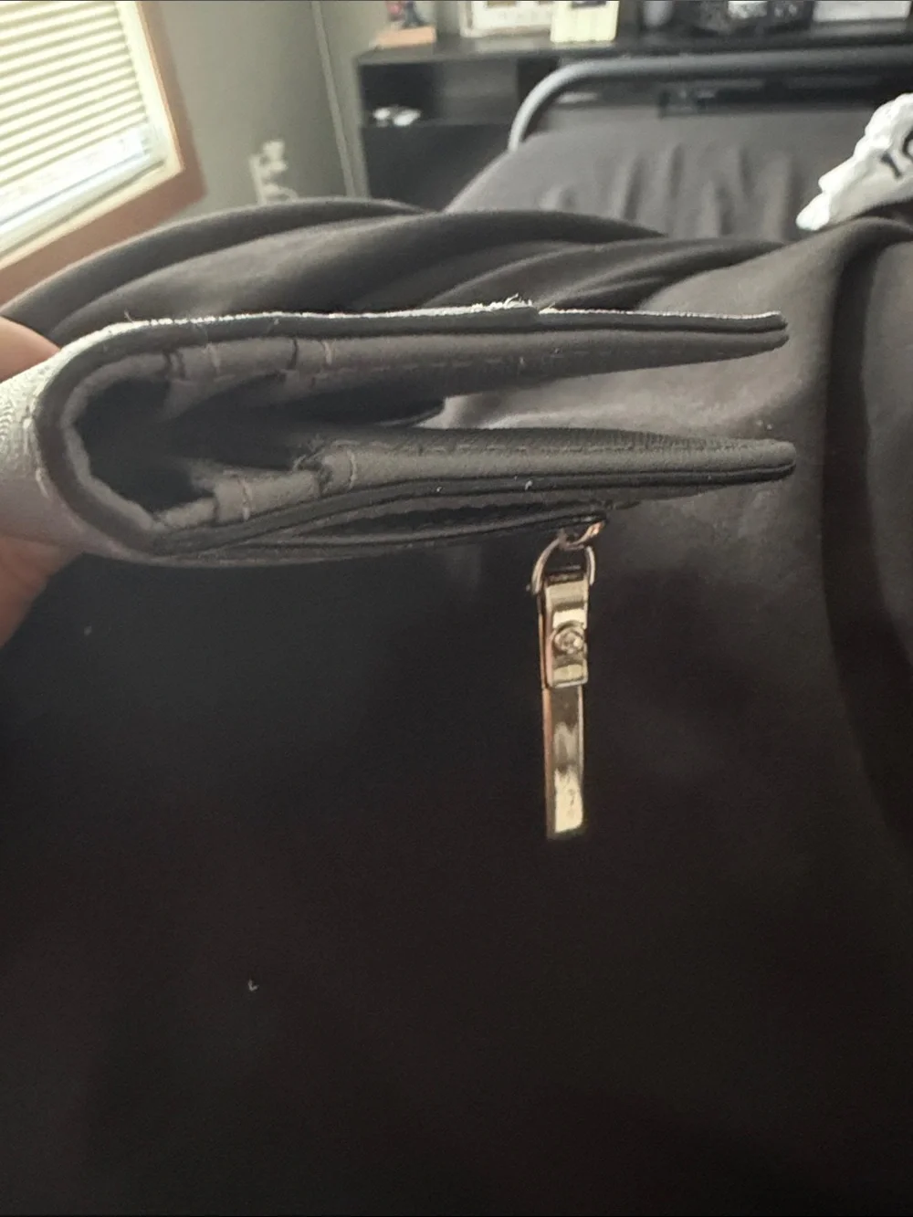 kate spade sleek two
