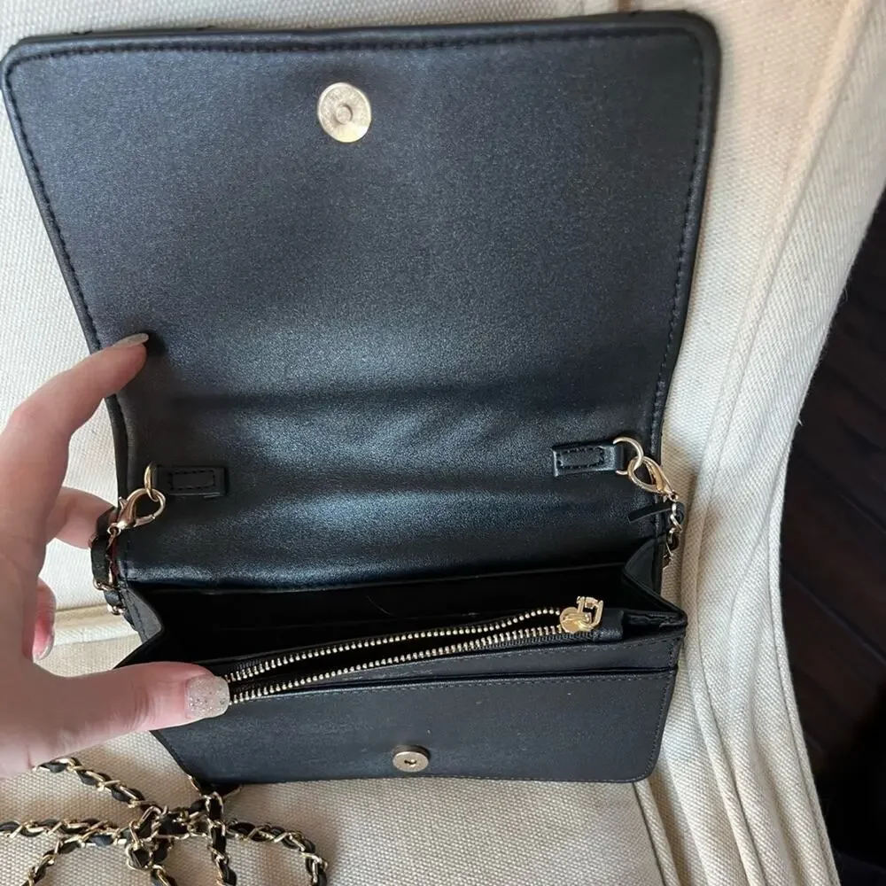 bebe small crossbody