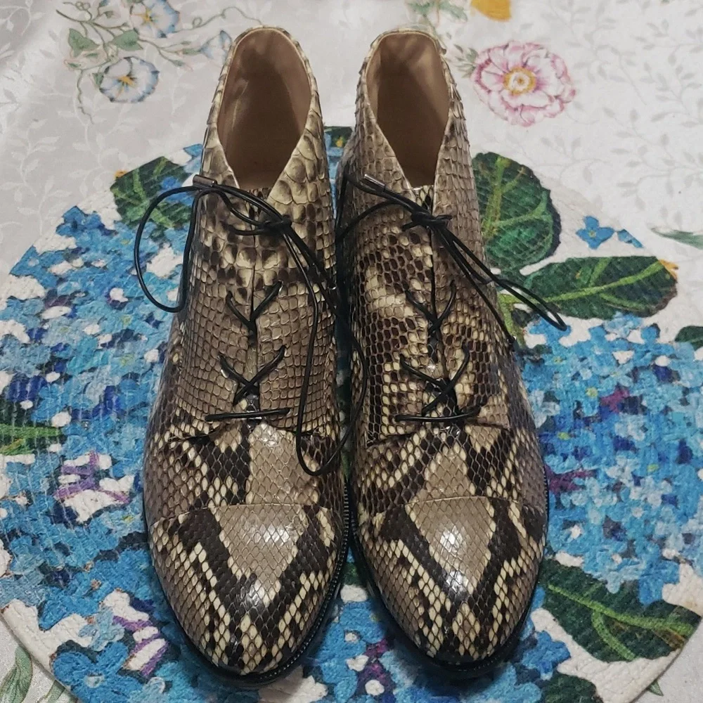 Alexandre Birman truly gorgeous