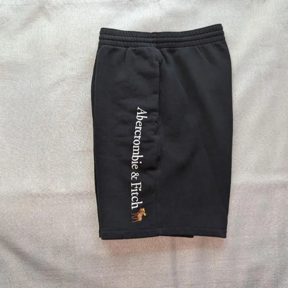 N/A abercrombie fitch