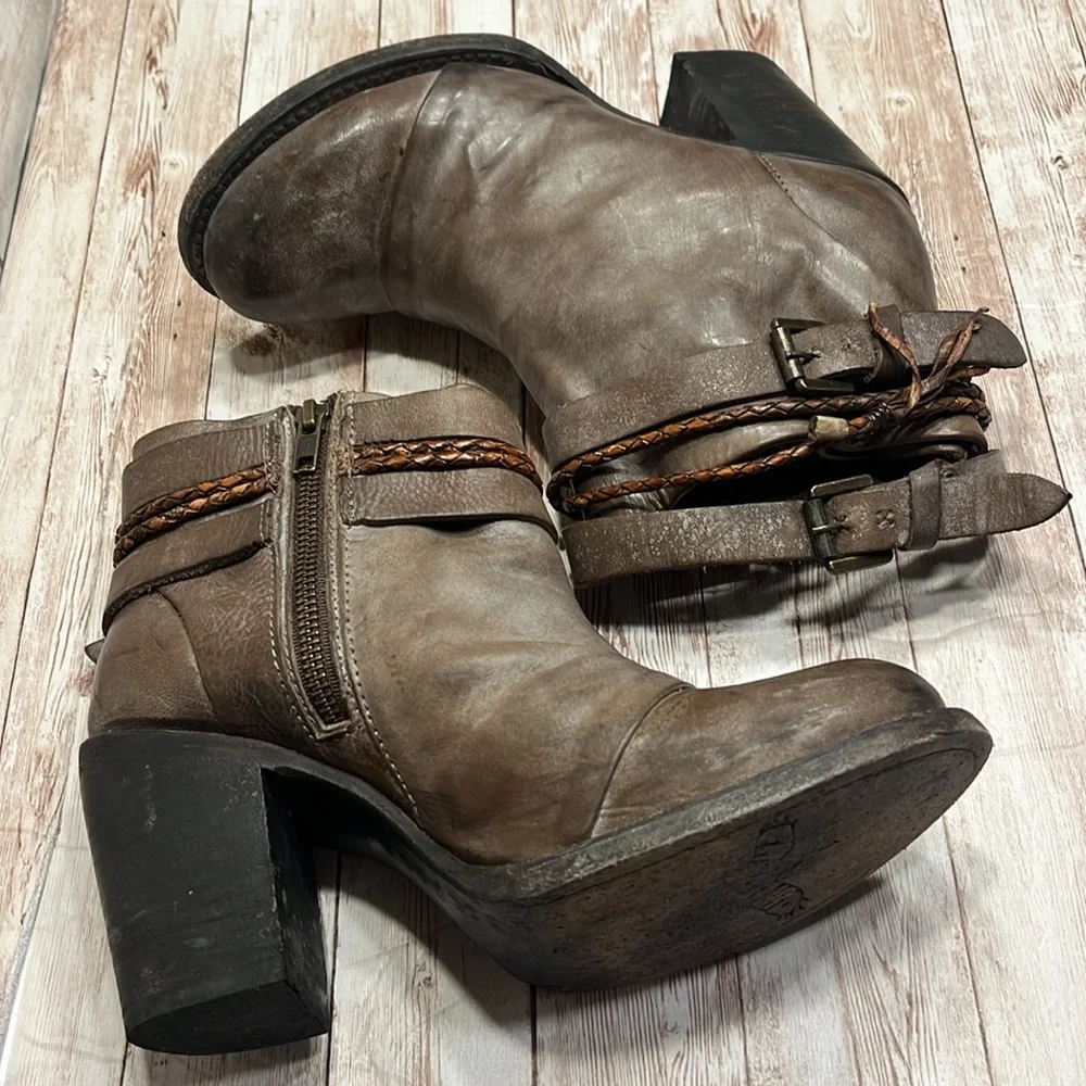 Freebird by Steven style booties