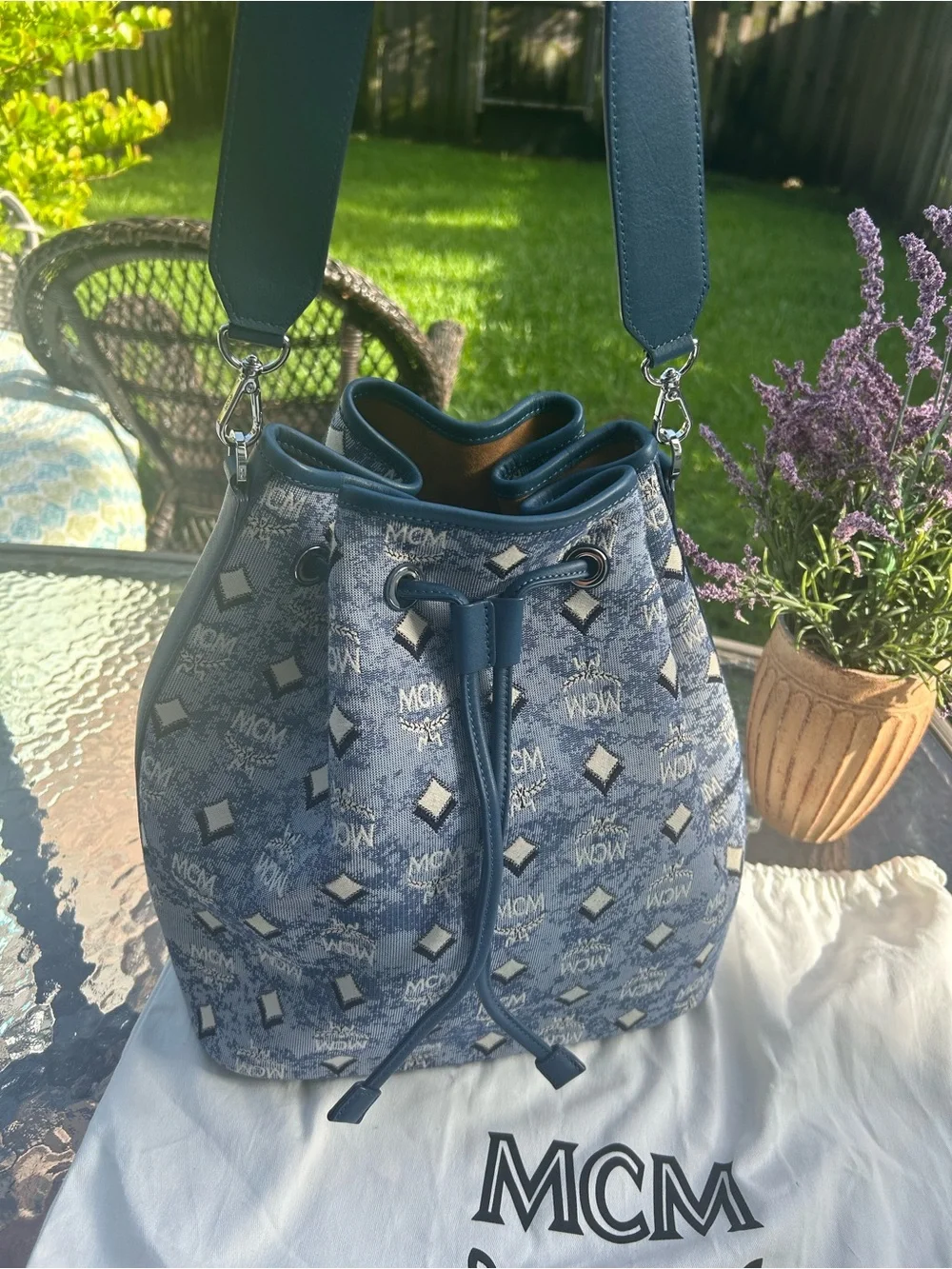 MCM denim visetos