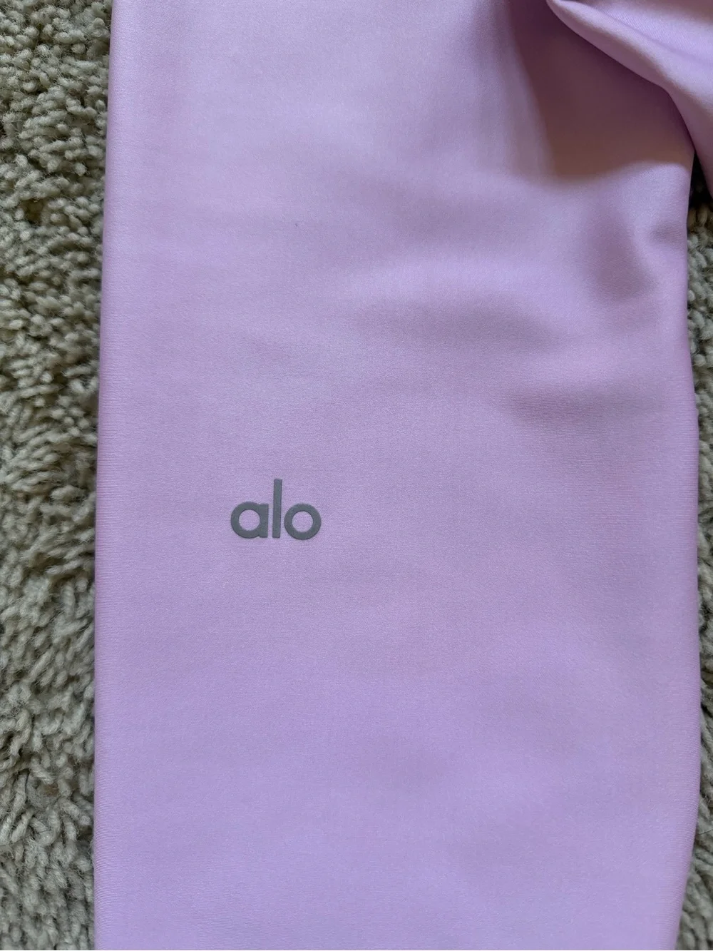 ALO Yoga looks way