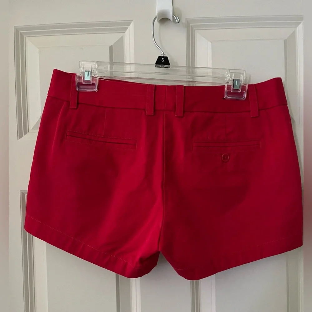 New J. Crew Woman’s Red Chino shorts flat front classic 3” inseam casual size 6