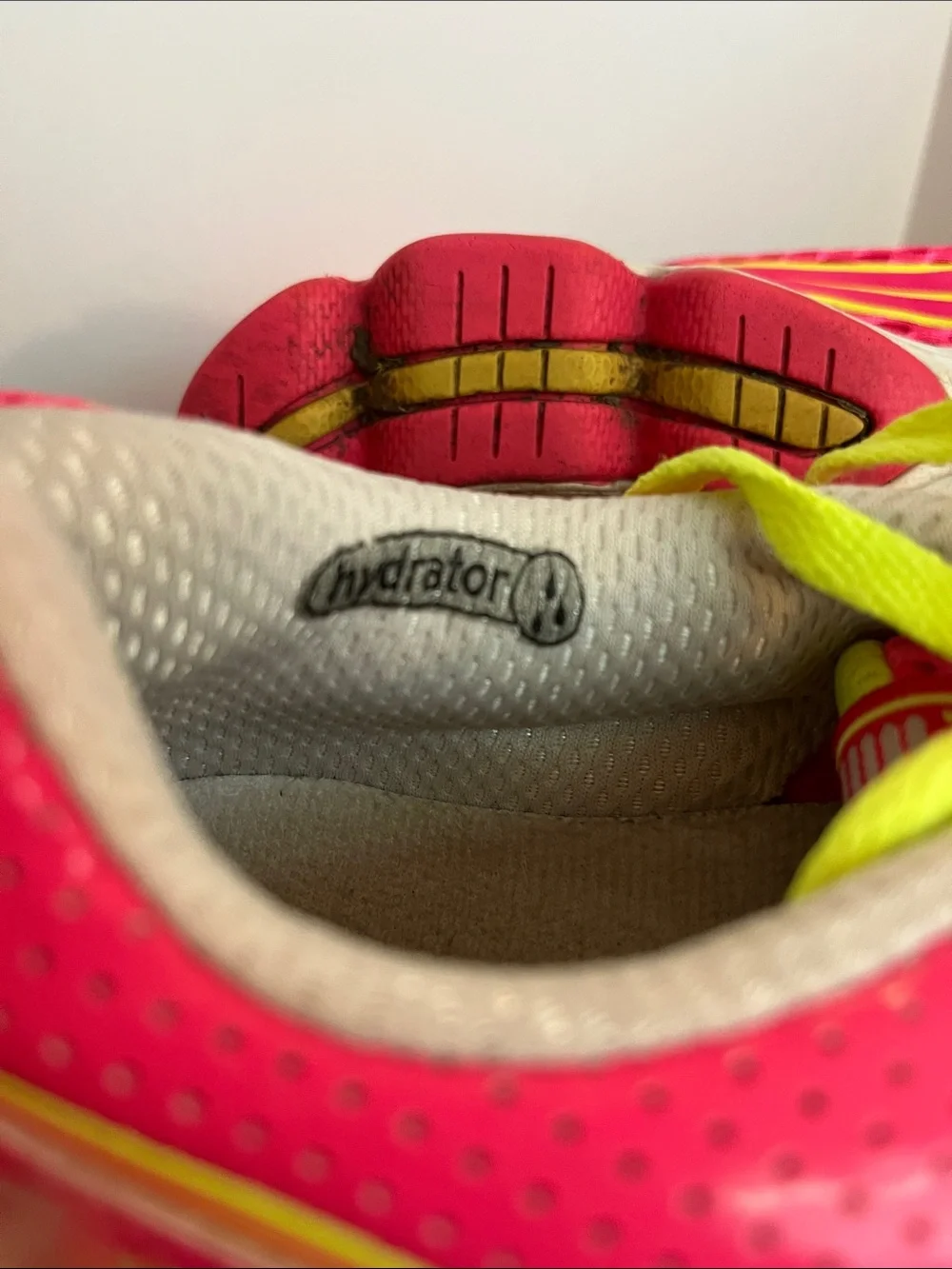 Saucony breathable hot