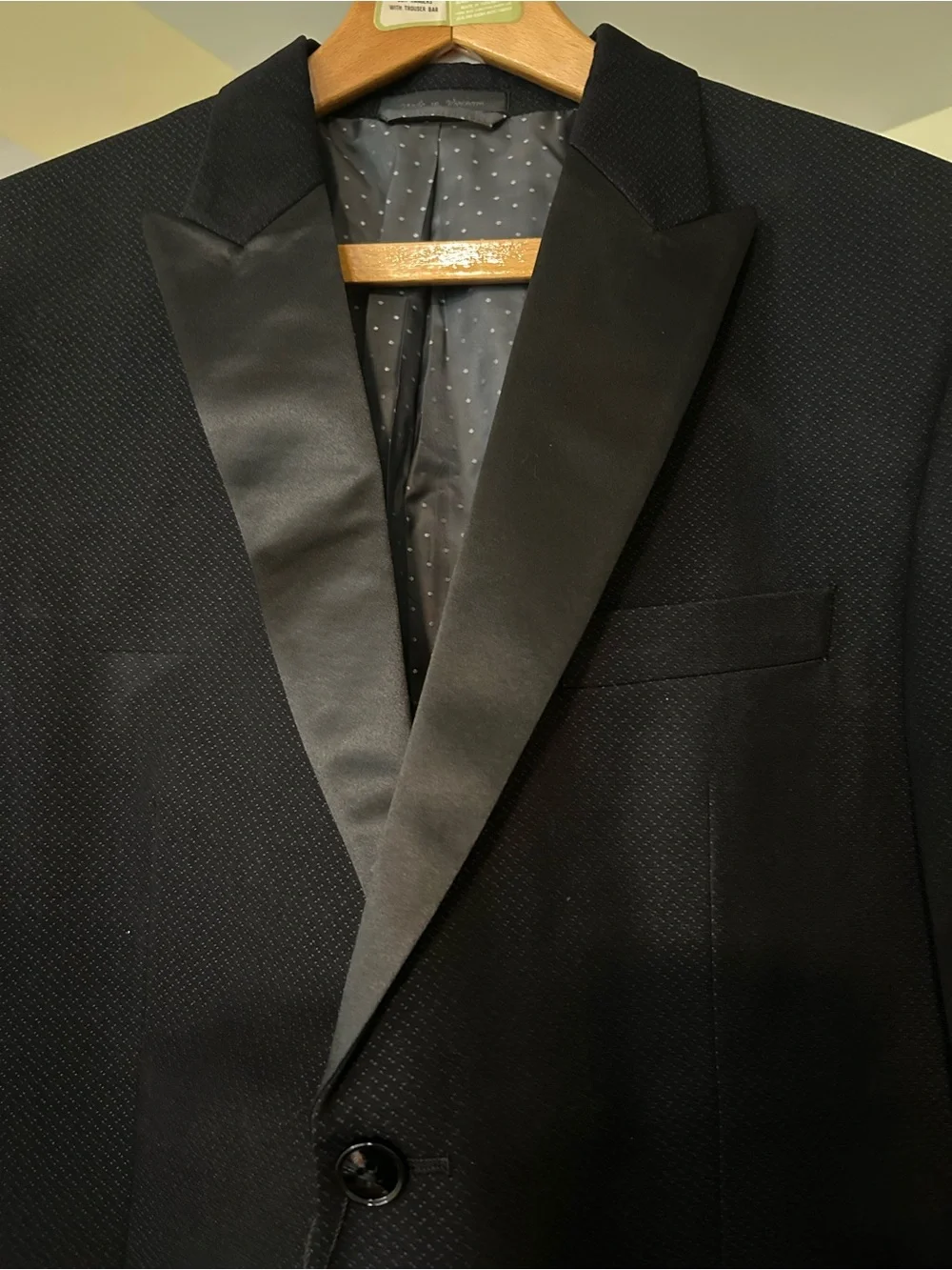 Collection By Michael Strahan sleek black