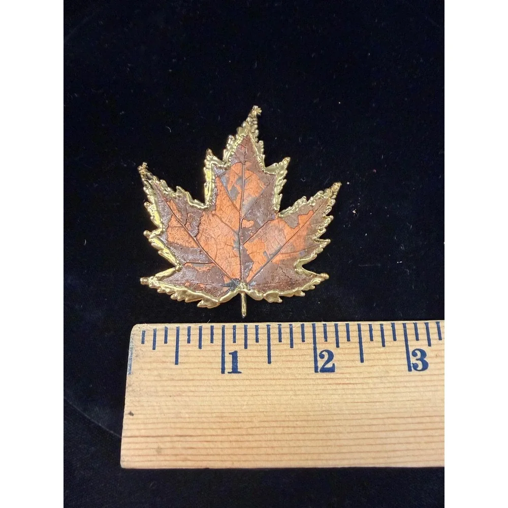 N/A leaf jewelry aesthetic