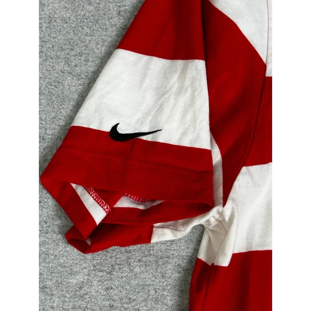 Nike short sleeve