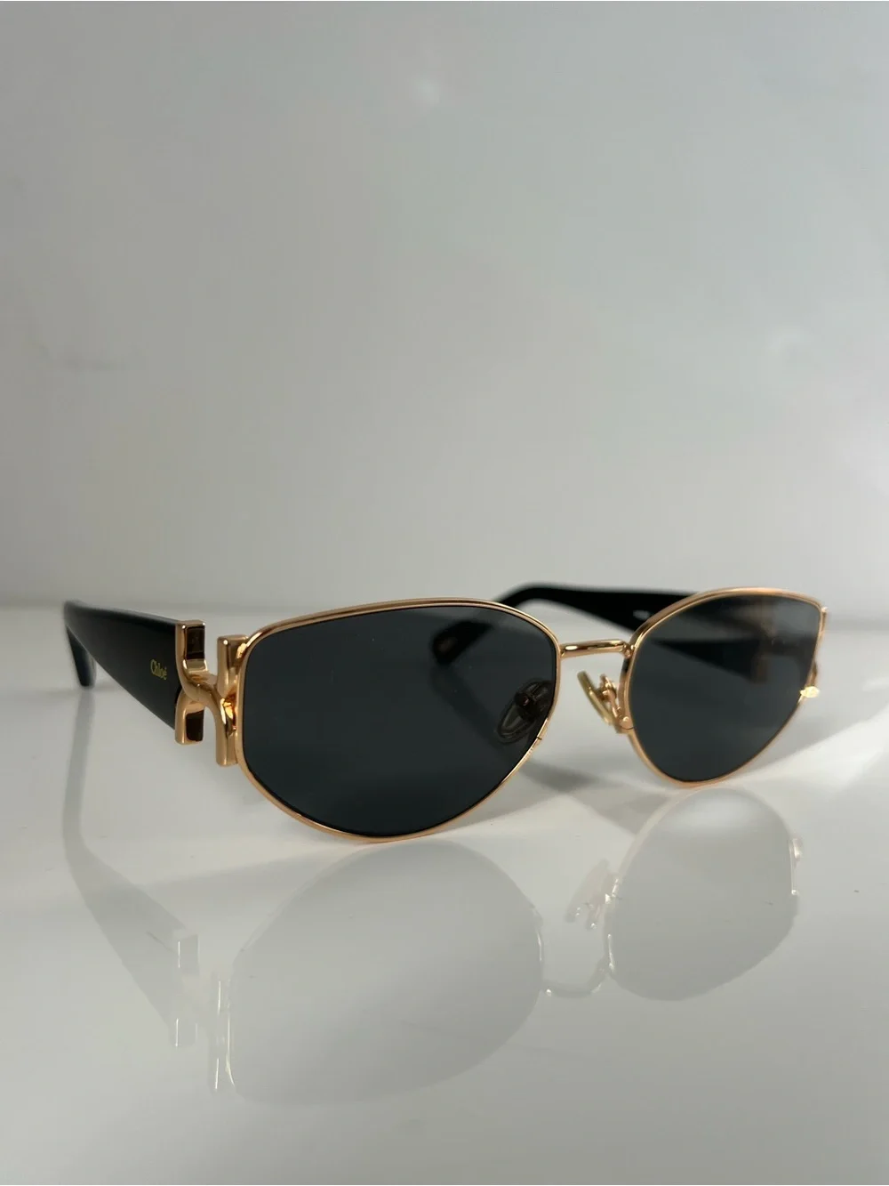 Chloe Gold Frame Black Oval Round Lens Women's Sunglasses