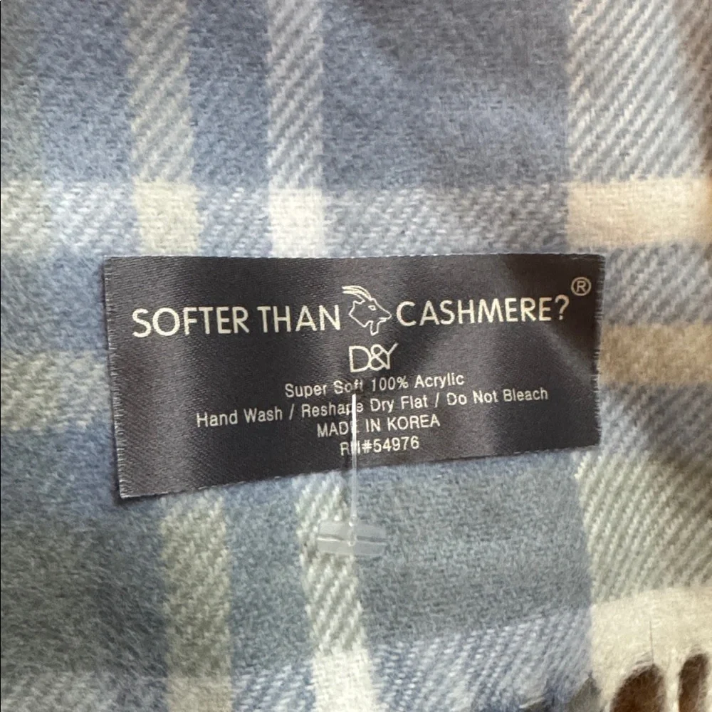 D&Y cozy scarf