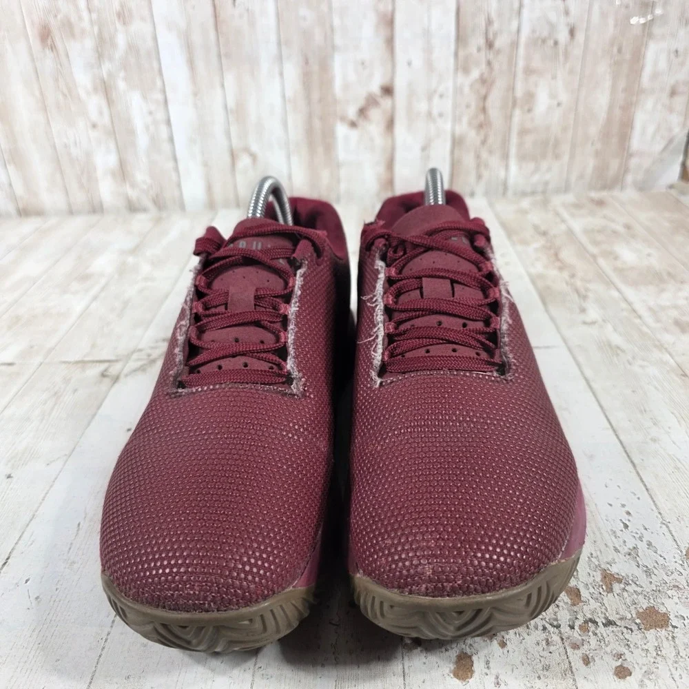 NOBULL Trainer Burgundy SuperFabric Low Top Shoes Womens 9.5 Mens 8 Maroon Gum