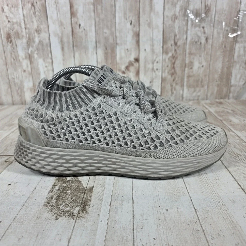 NOBULL Mesh Runner Womens 7.5 Grey Training Running Shoes Athletic Sneakers