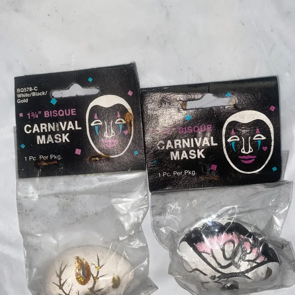 Wangs International carnival mask