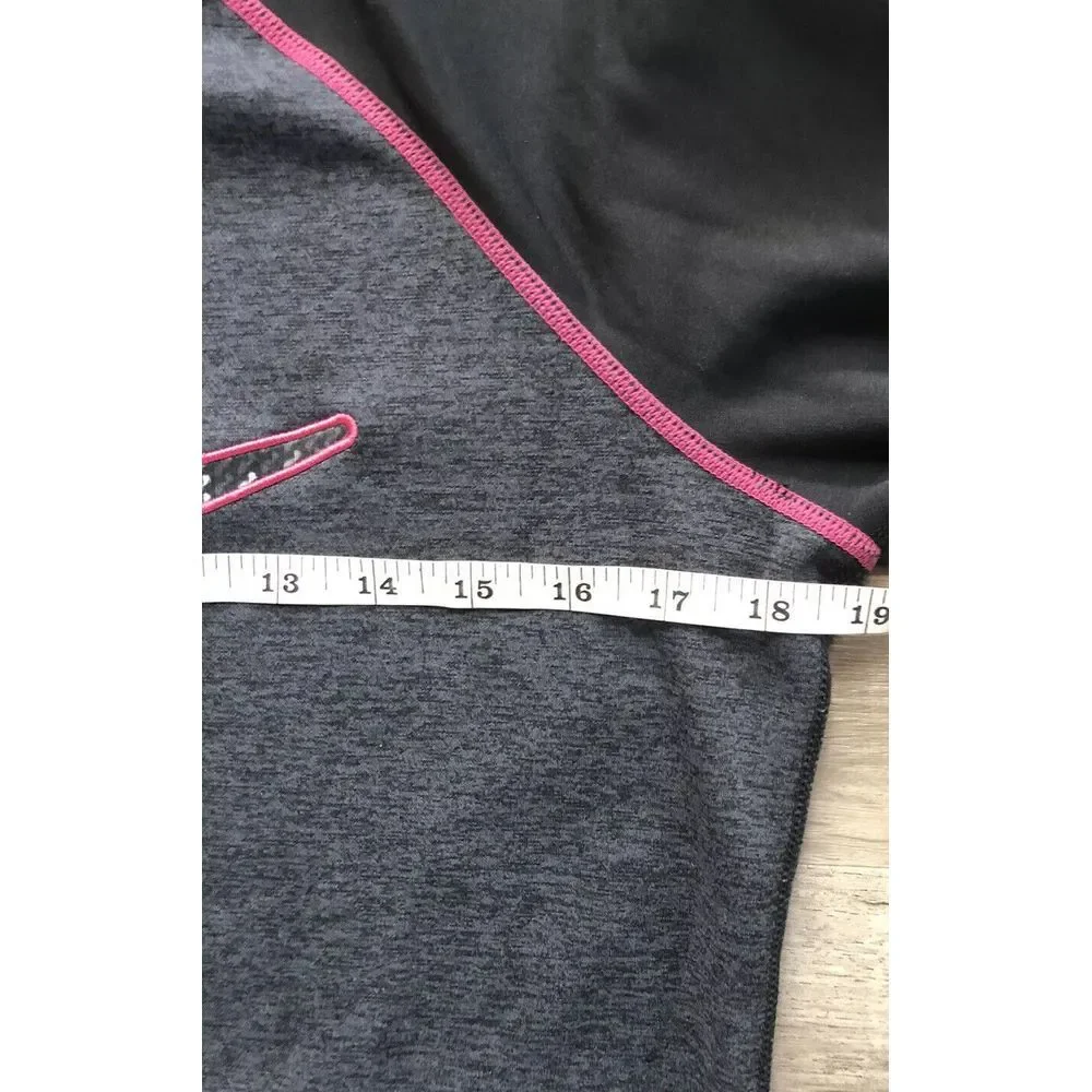 Nike Sweatshirt Women's S Gray Pink Therma Fit Thumb‎ holes