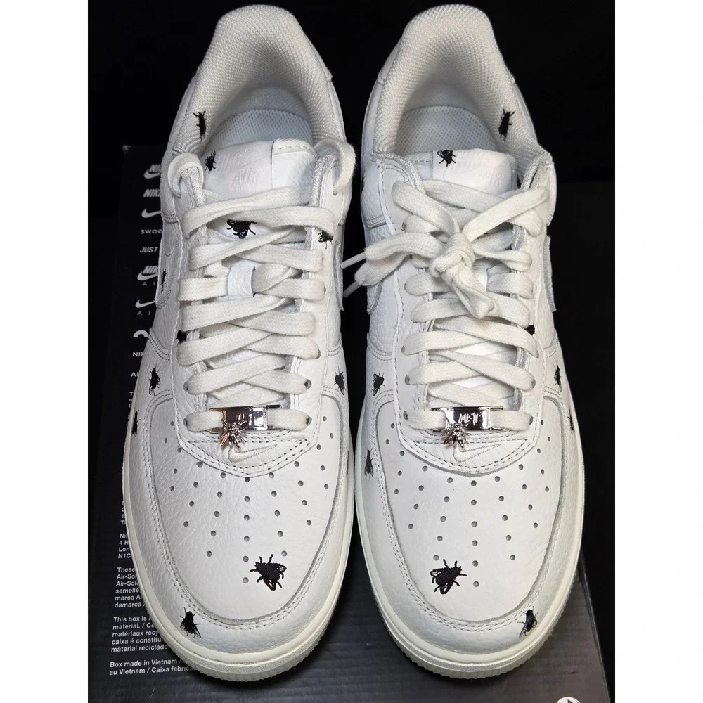 Nike translucent underneath