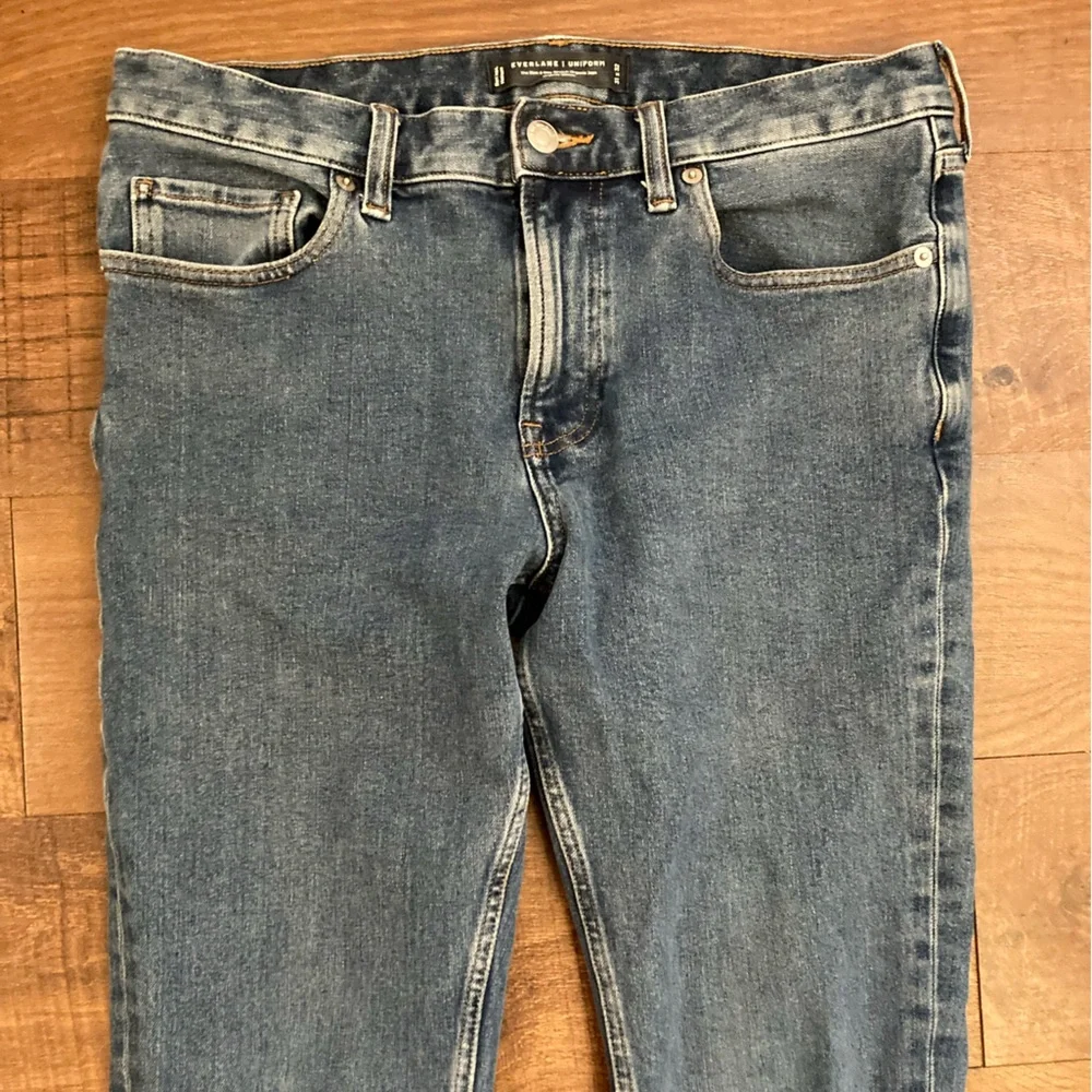 Everlane uniform slim