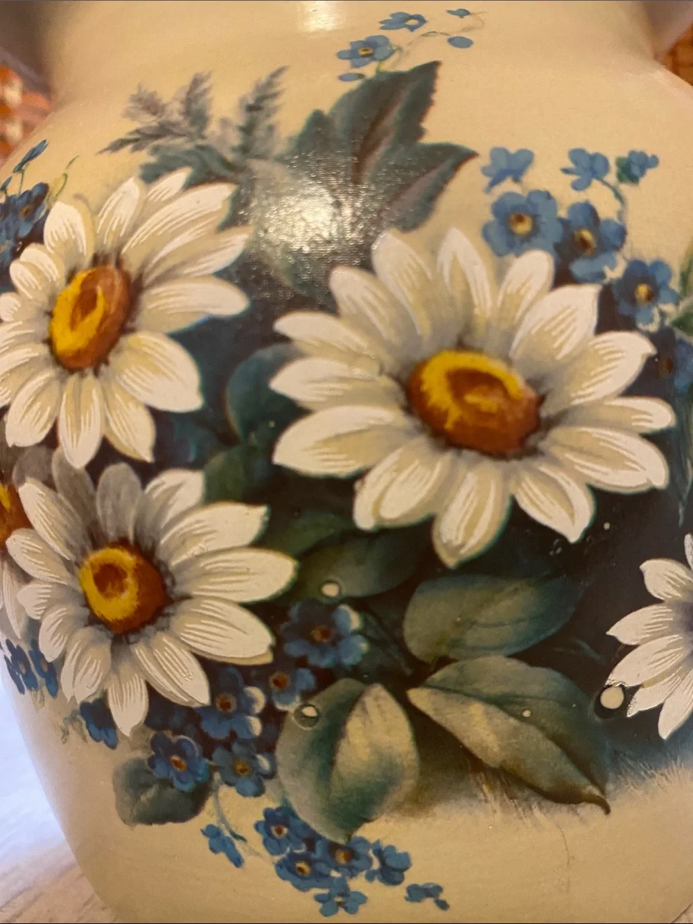 Casey Pottery add touch