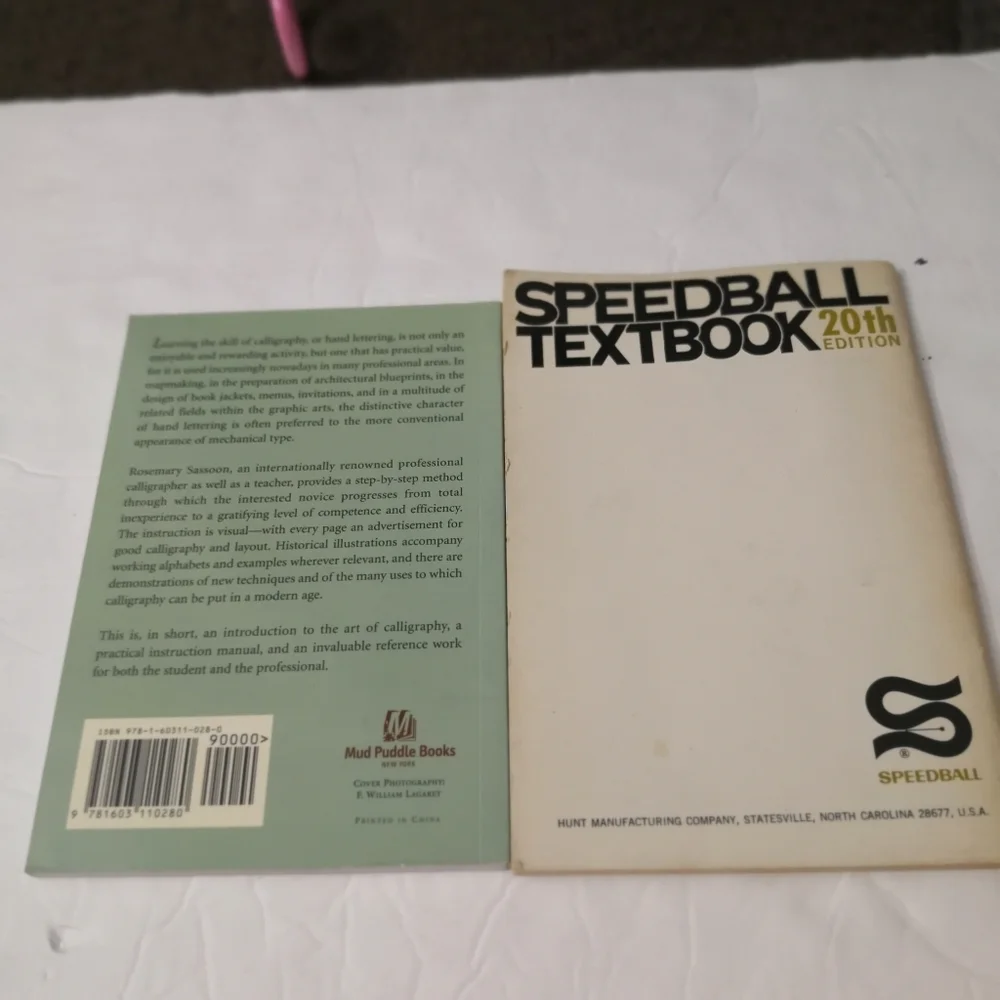 Hand Lettering two books