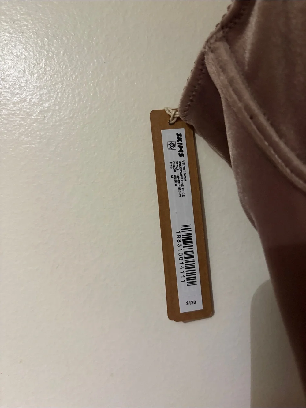 SKIMS *** nwt