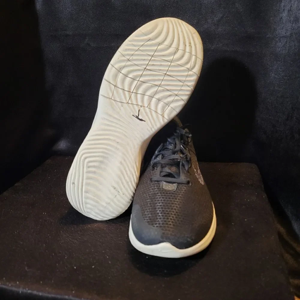 Nike flexible light