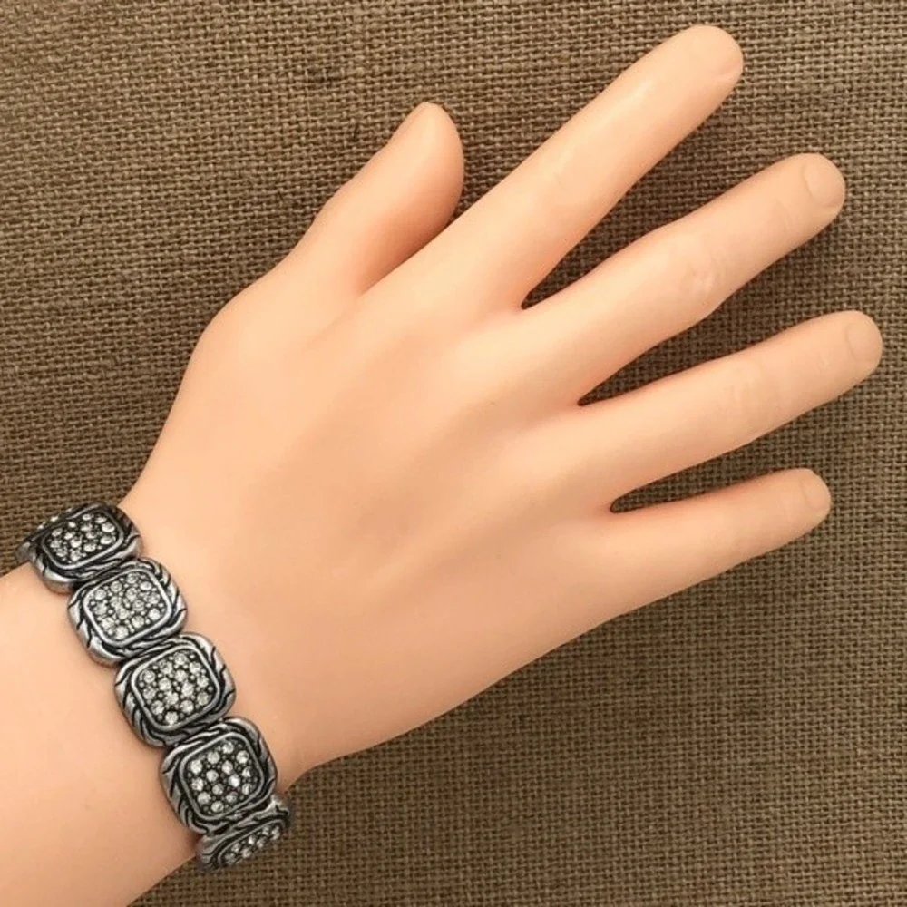 Fashion Jewelry burnished squares
