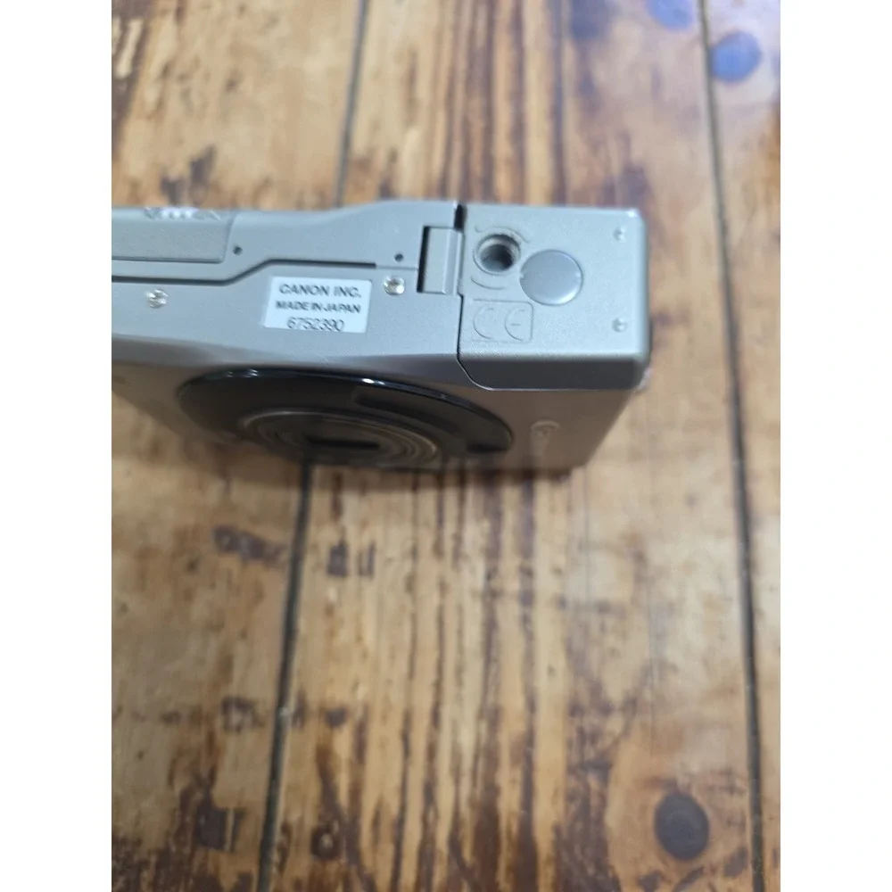 Canon elph 370z