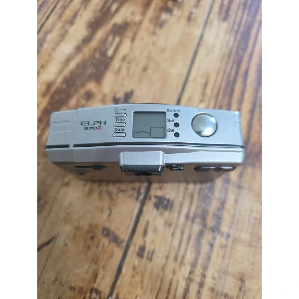 Canon elph 370z