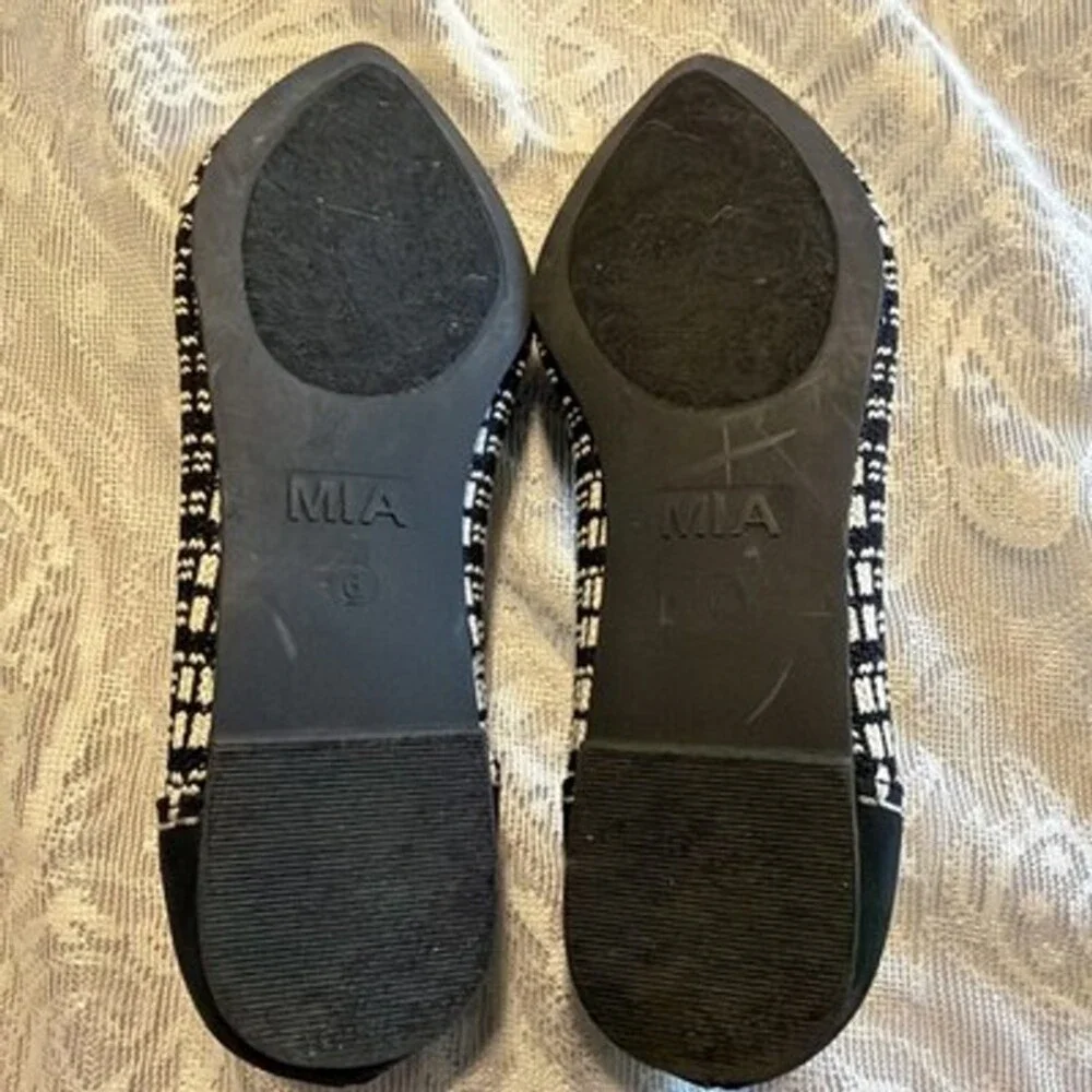 MIA **no shipping