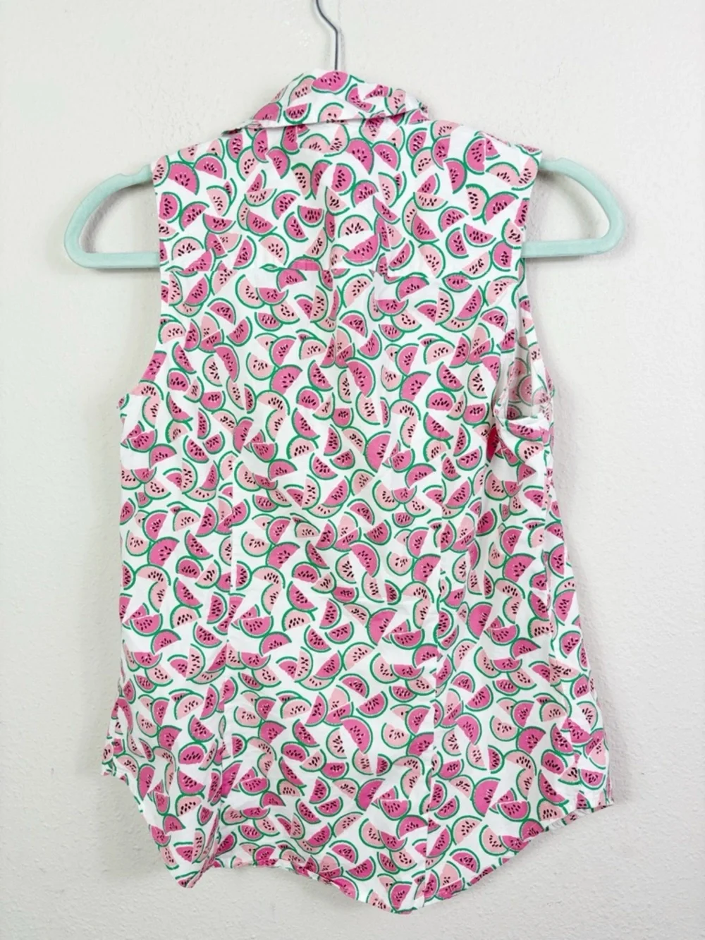 J. Crew short pattern button