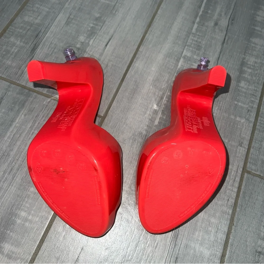 Jeremy Scott stylish red