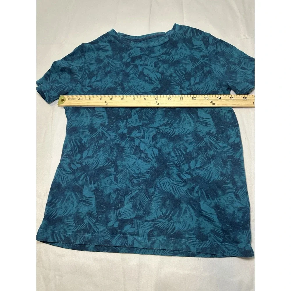Old Navy bring tropical