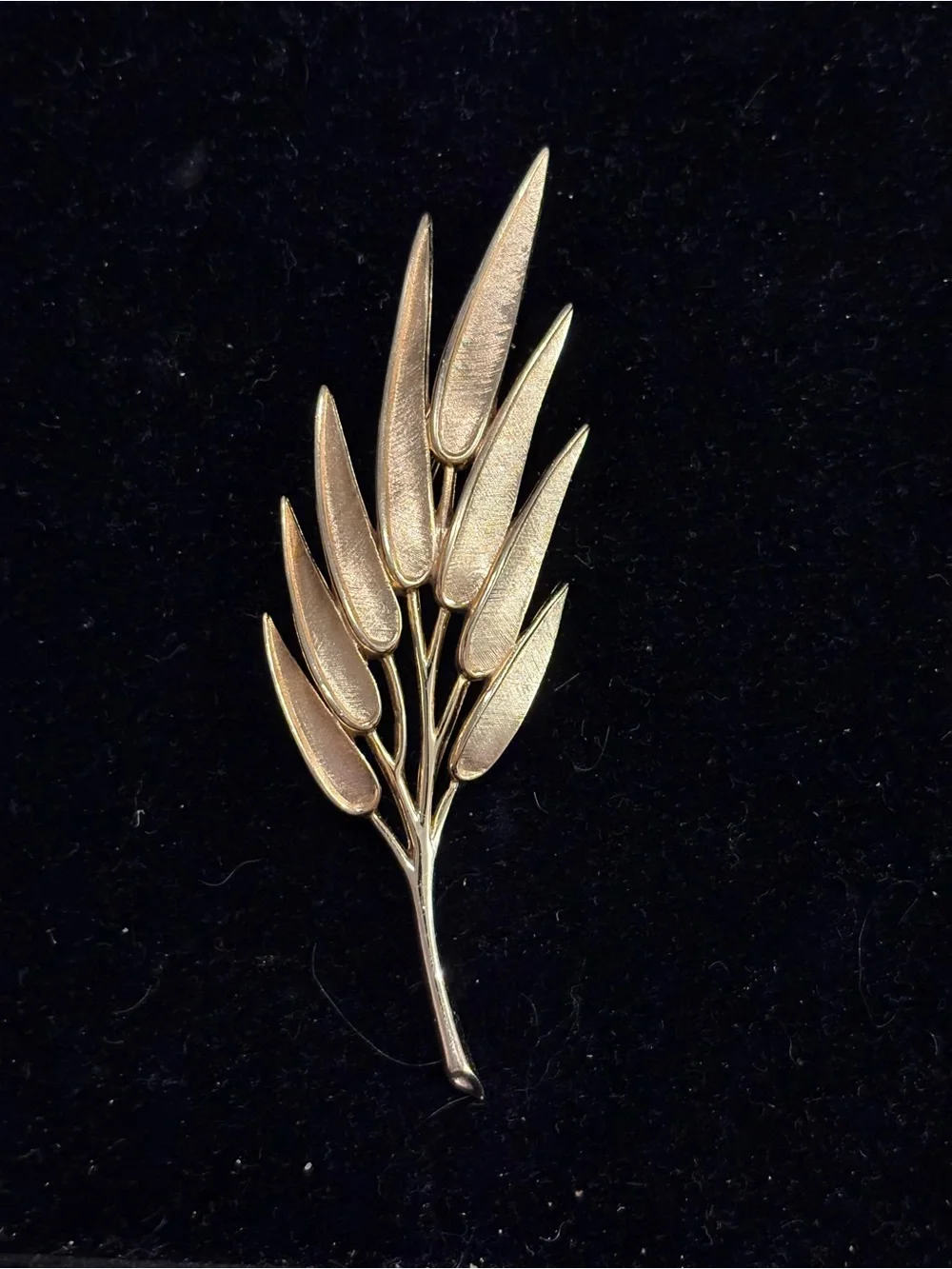 Crown Trifari classic sculpted