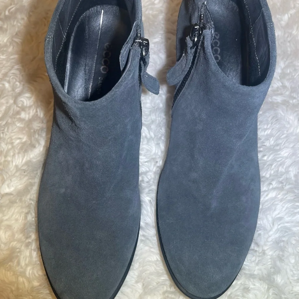 Ecco worn but