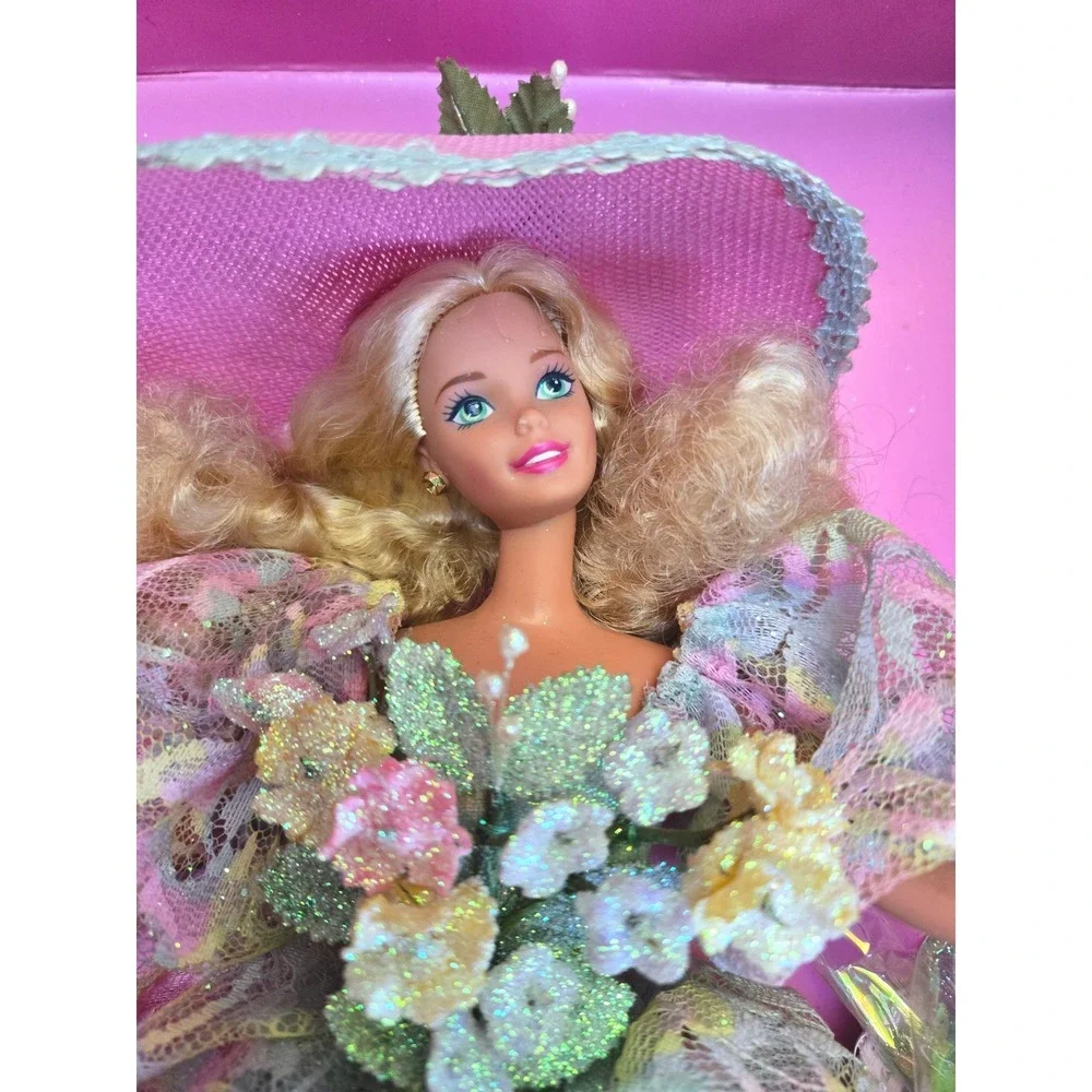 Vintage 1994 Spring Bouquet Barbie Doll Enchanted Seasons Collection Mattel