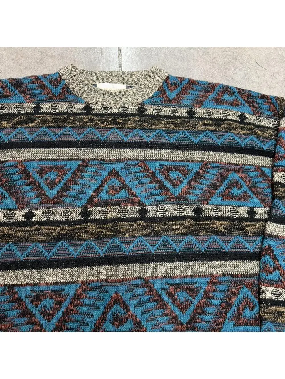 vintage beige blue and orange striped triangle knit sweater size xl