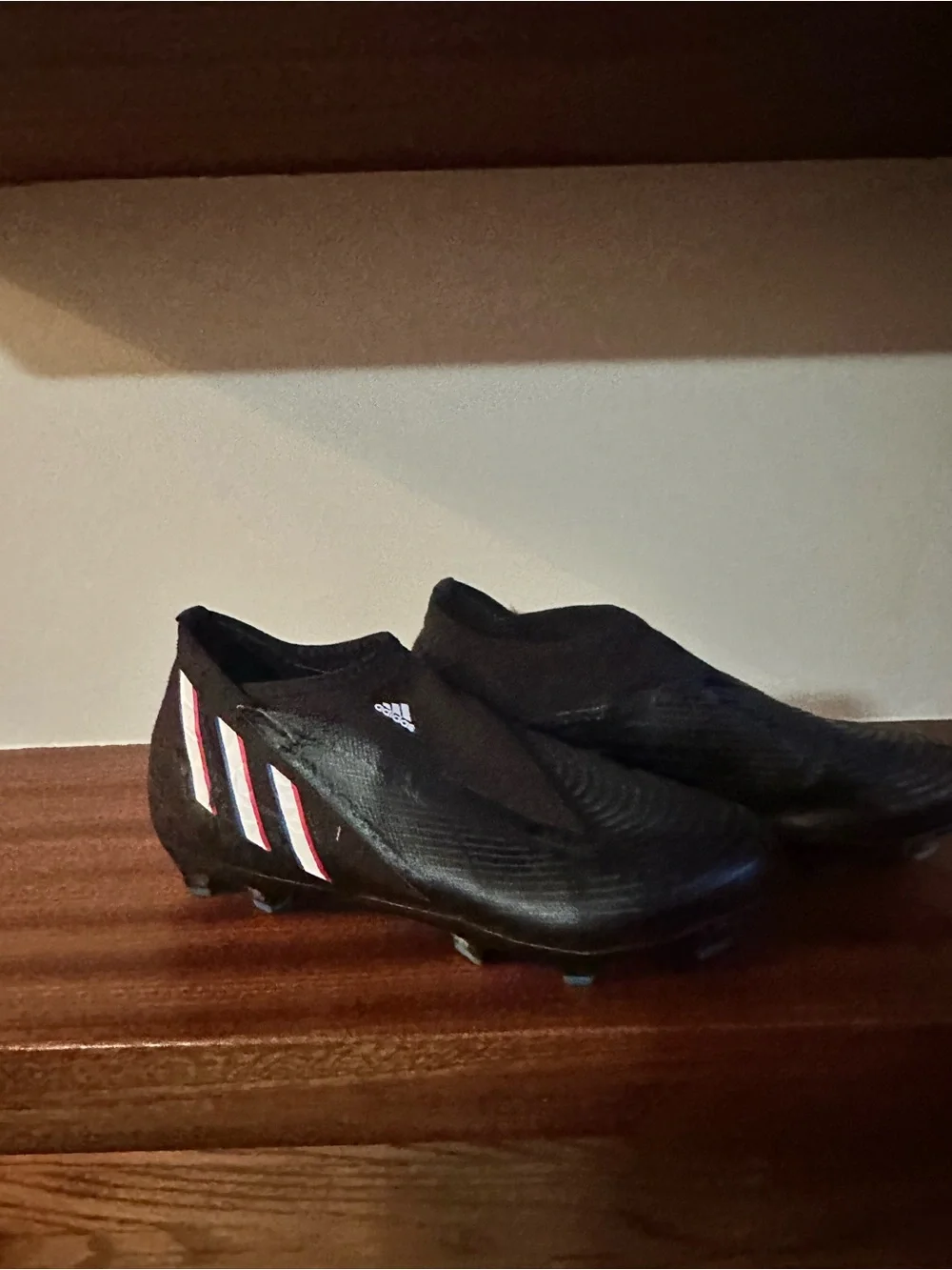adidas laceless soccer