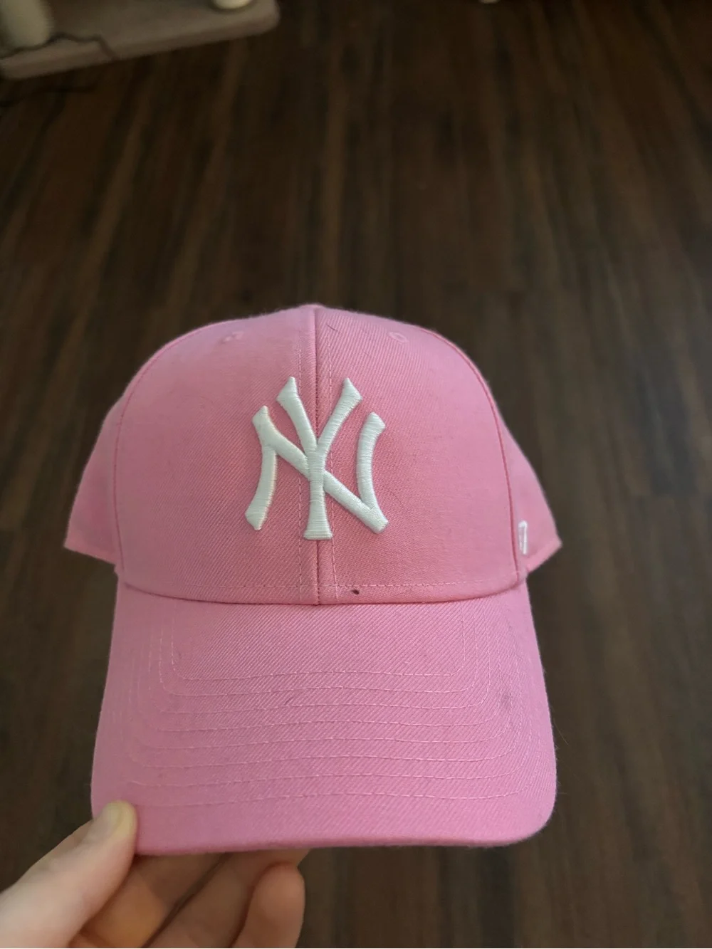 New York Yankees Pink Baseball Cap with White Logo