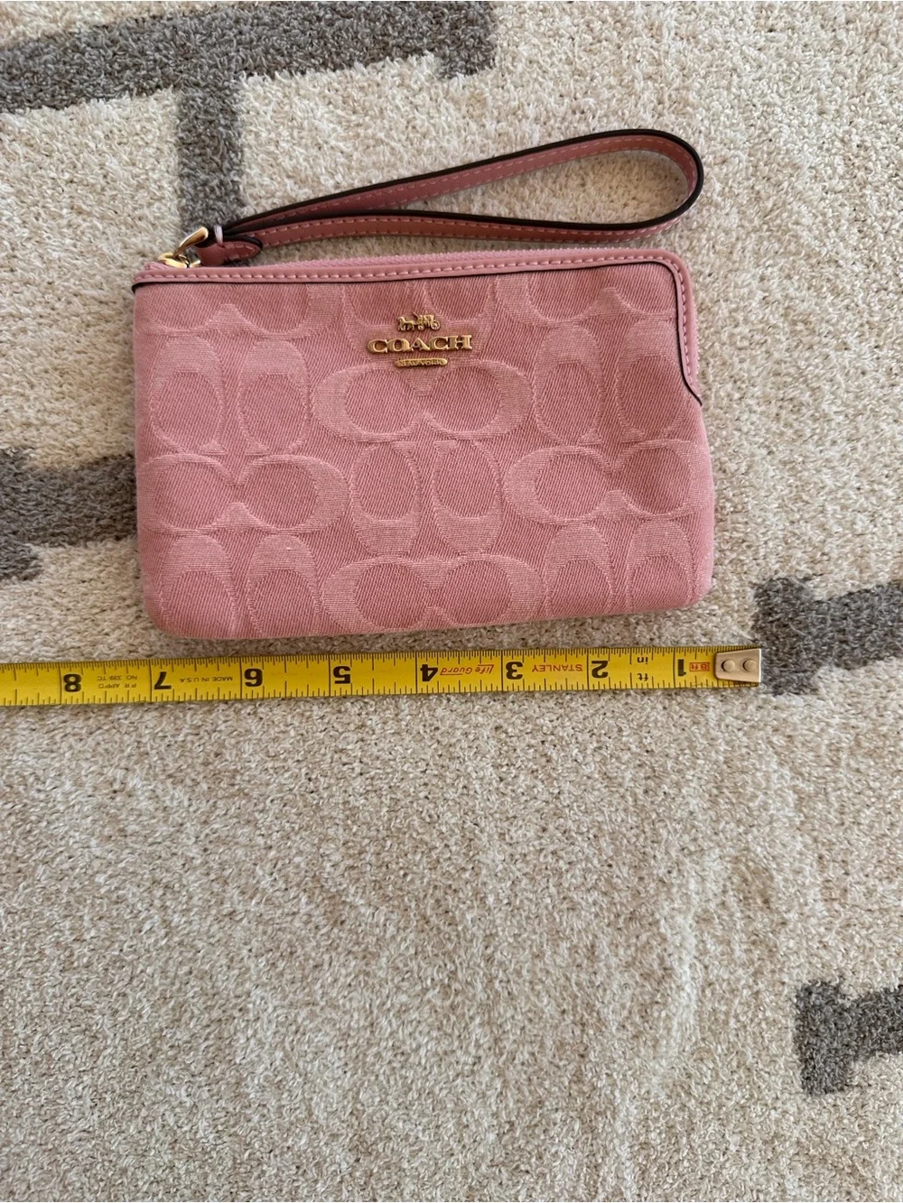 Coach compact easy strap
