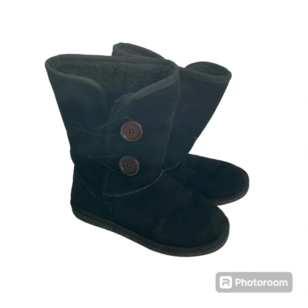 Lamo Black Suede Mid-Calf‎ Boots Size 6
