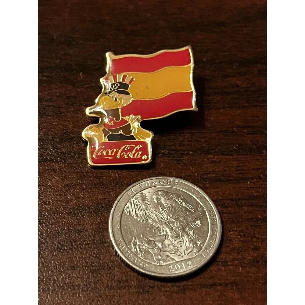 Coca Cola front pin