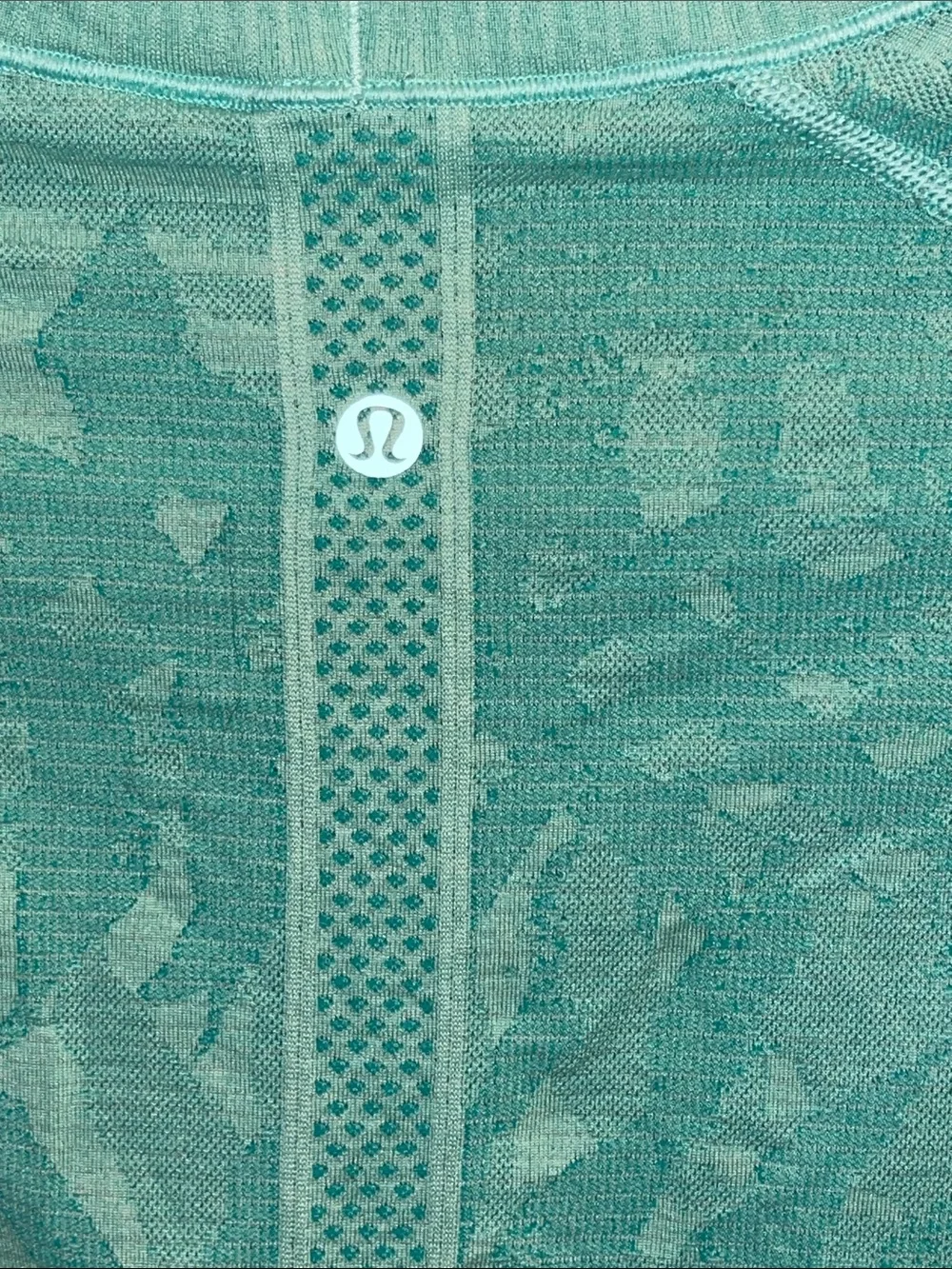 lululemon athletica sea wheeze