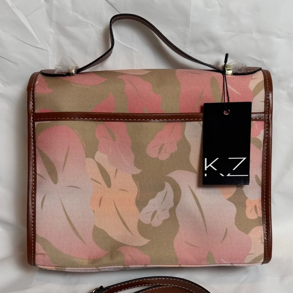 KZ stylish women