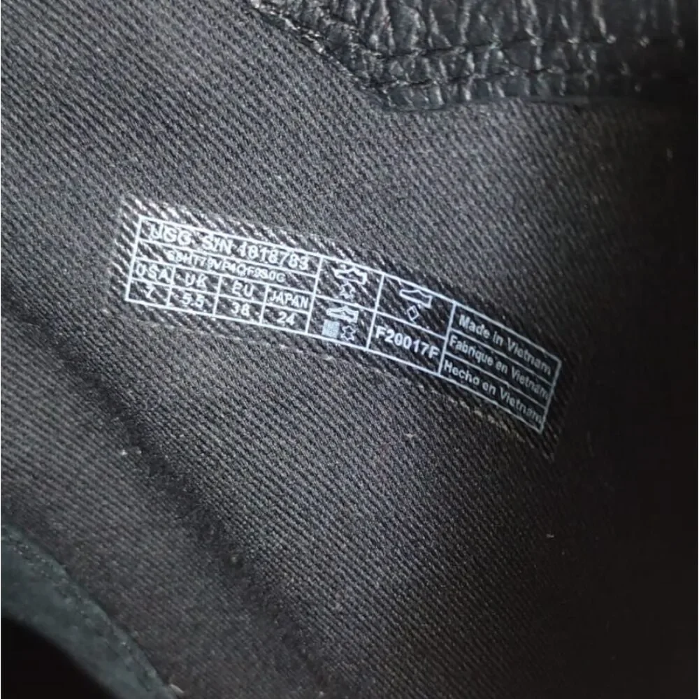 UGG authentic suede