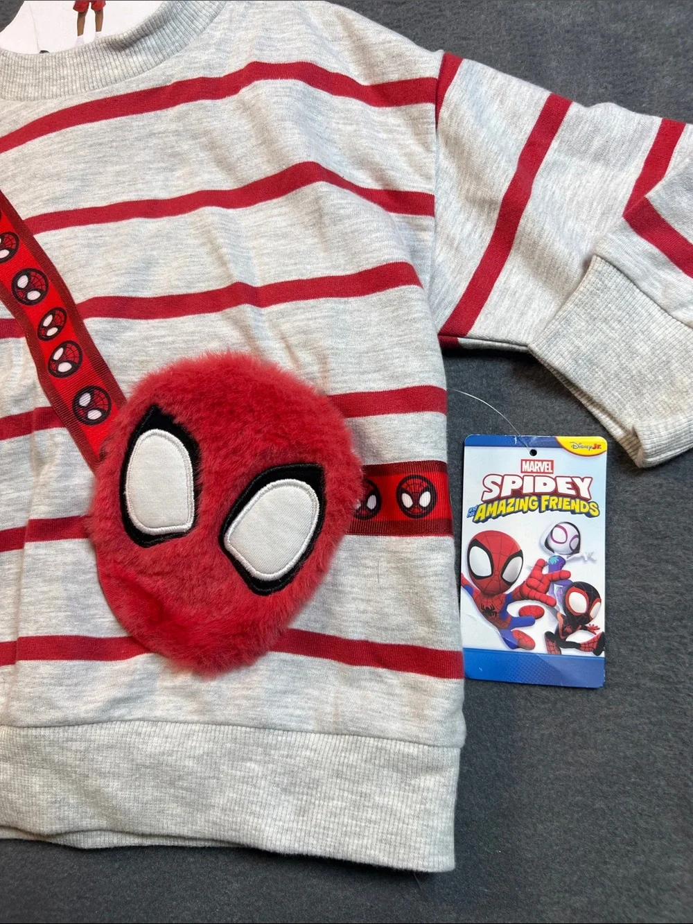 Spiderman features decorative