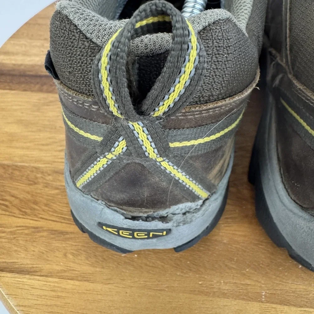 Keen size 14