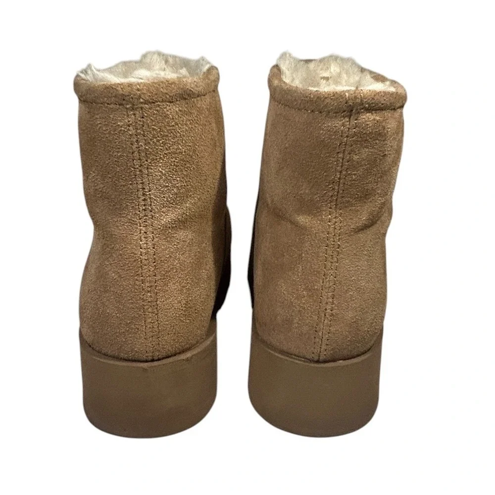 Unbranded platform ankle